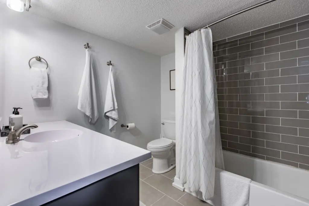 47307 266417 AXibS16IwfWKaoziTgJMVrElDwcDlM2v7swqeqll3Ks 68a686c5f304e.jpg